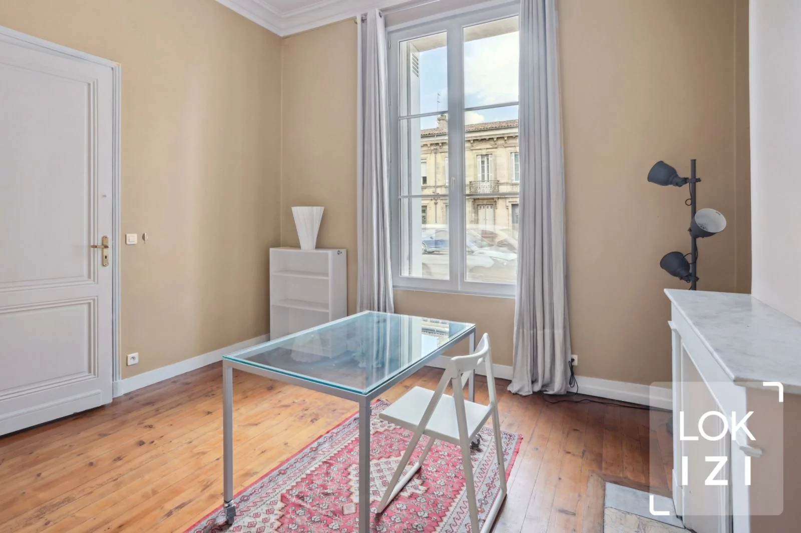 Location appartement meubl 164m 5 pices (Bordeaux centre)