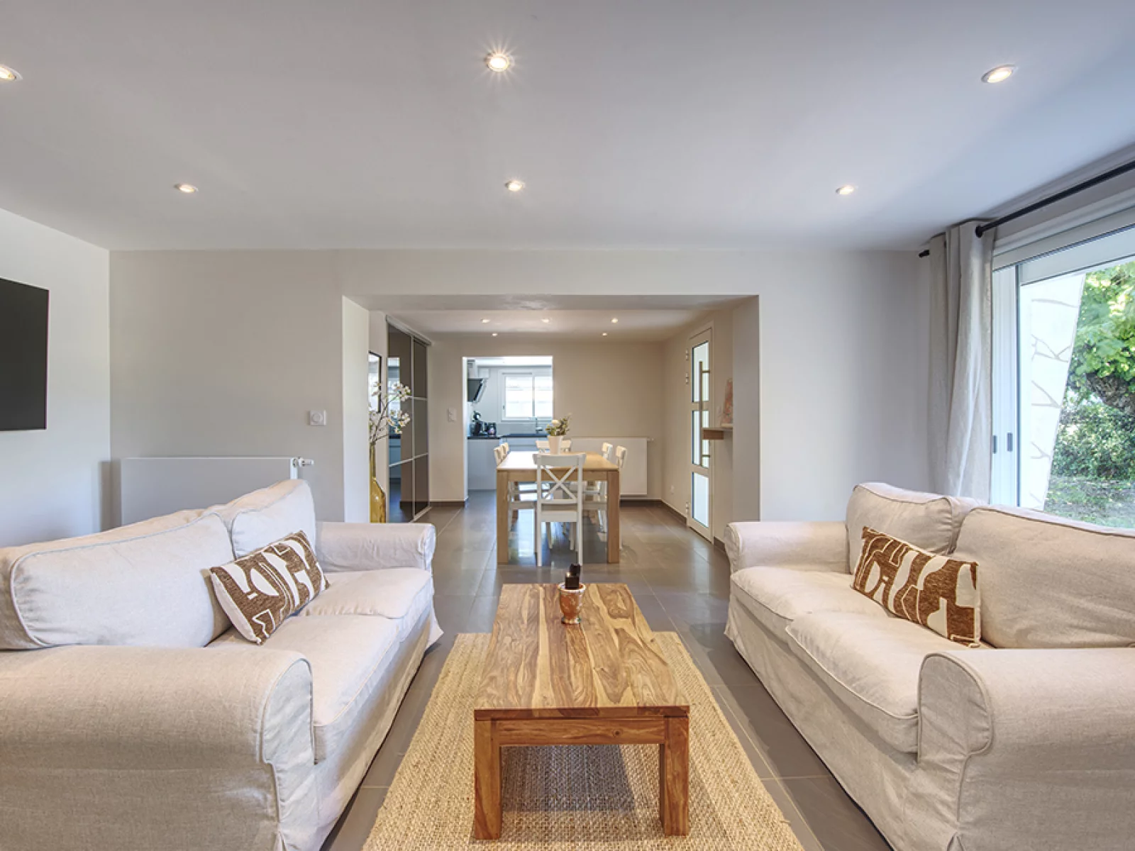Location maison meuble 7 pices 140m (Als) 