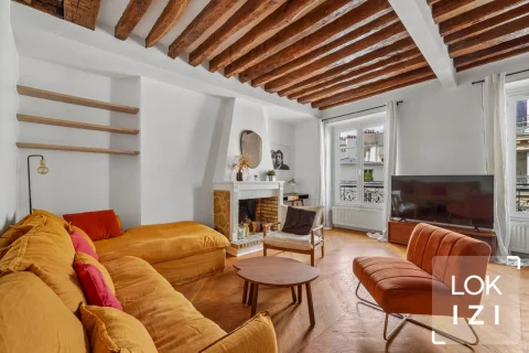 Location appartement meubl&eacute; 2 pi&egrave;ces 63m&sup2; (Paris 3)