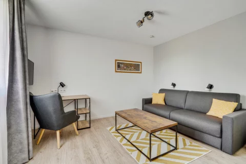 Vente studio meublé 22m² (Avignon - gare TGV)