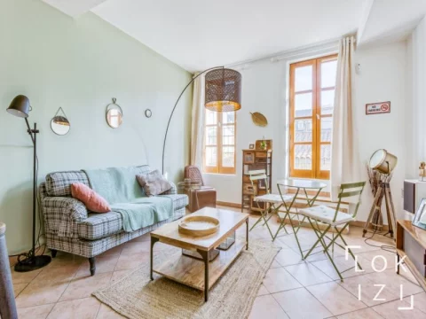 Location appartement meublé 2 pièces 47m² (Marseille - 1er arr)