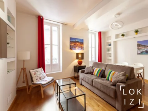 Location appartement meublé 2 pièces 55m² (Marseille - 1er arr)