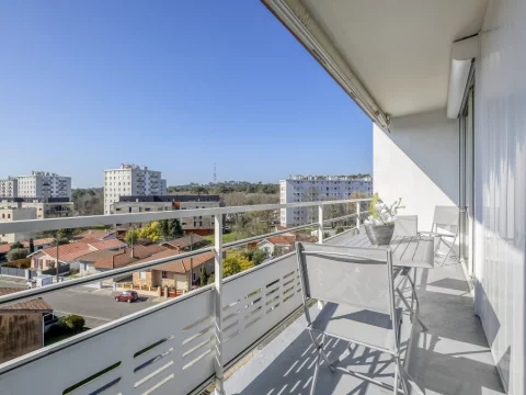 Location appartement meublé 3 pièces 73m² (Arcachon)