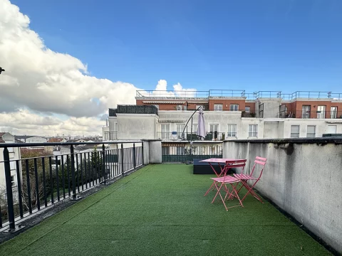 Location appartement meublé duplex 3 pièces 69m² (Paris est - Bry s/ Marne)