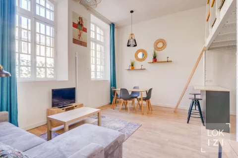 Location appartement meublé T2bis de 49m² (Bordeaux - St Michel)